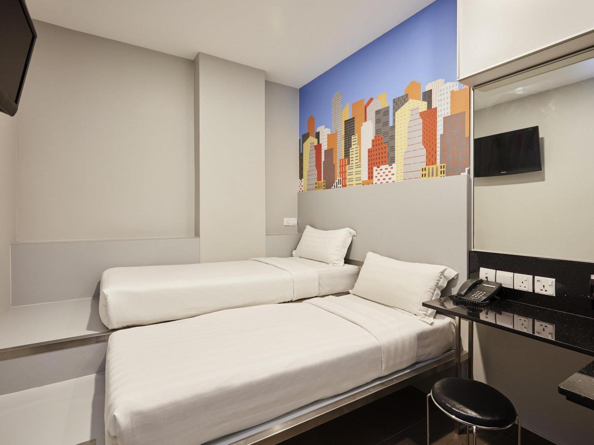 Standard Twin Room No Window